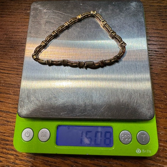 14KT Yellow Gold X Pattern Diamond Tennis Bracelet - Picture 8 of 8